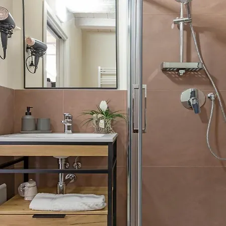 Evaluna Homevacation Bed & Breakfast